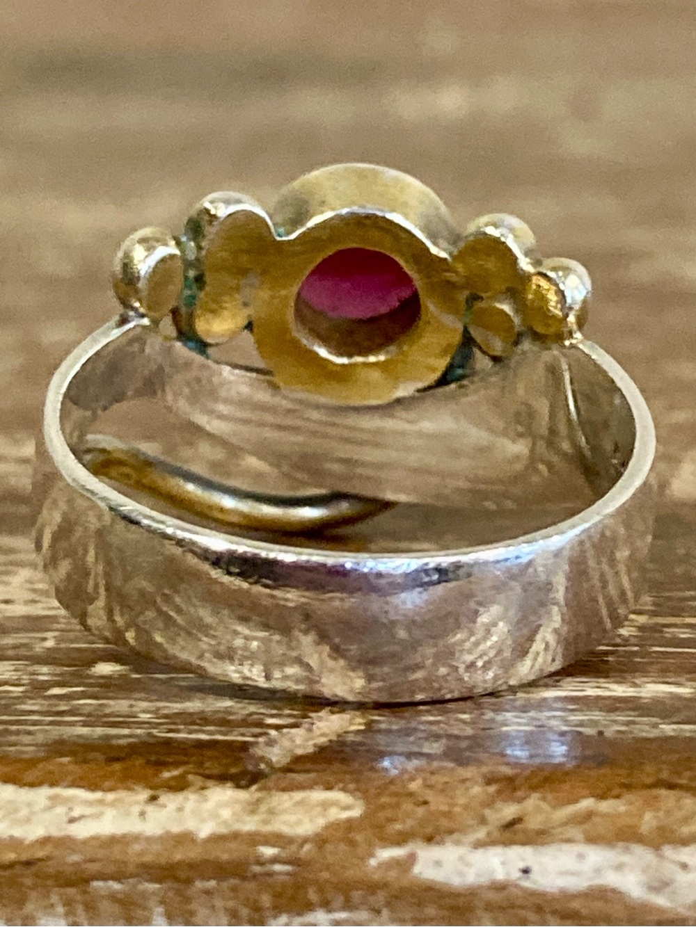 Sterling Silver & Gold‑Tone Purple Cabochon Ring • Size 8.5 • Modernist Grapes - Picture 9 of 17